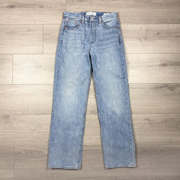 Aritzia Denim Forum The 90s Iggy Low Rise Baggy Loose Fit Jeans Light Blue Sz 25 - Picture 5 of 8